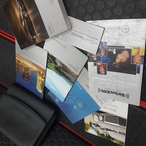 کیف و دفترچه مرسدس بنز W221