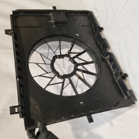 قاب فن مرسدس بنز W210 اصلی