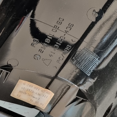 قاب آینه مرسدس بنز W210 اصلی