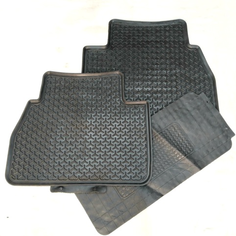 لاستیک کفپایی 5 تیکه ای مرسدس بنز W210 