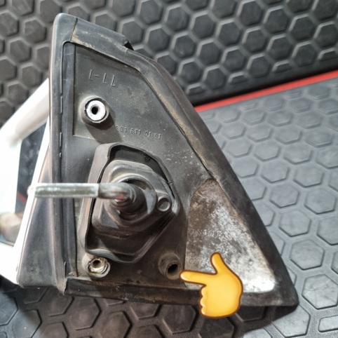 آینه چپ دستی مرسدس بنز W201 اصل