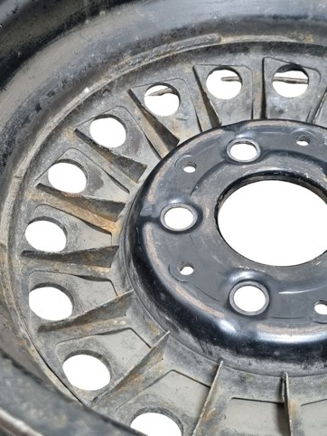 تک رینگ سایز 14 اینچ مرسدس بنز W126 اصلی همراه با خنک کن