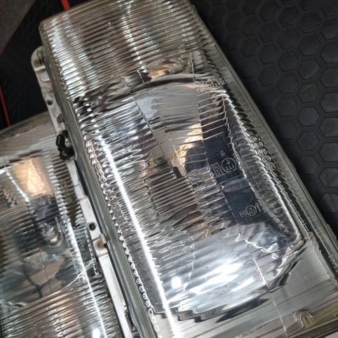  جفت چراغ جلو مرسدس بنز W116