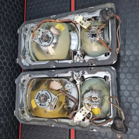  جفت چراغ جلو مرسدس بنز W116