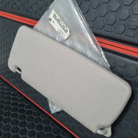 آفتابگیر شاگرد بی ام و E36 اصلی