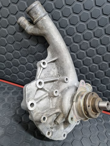 واتر پمپ موتور M102 مرسدس بنز W124 اصلی