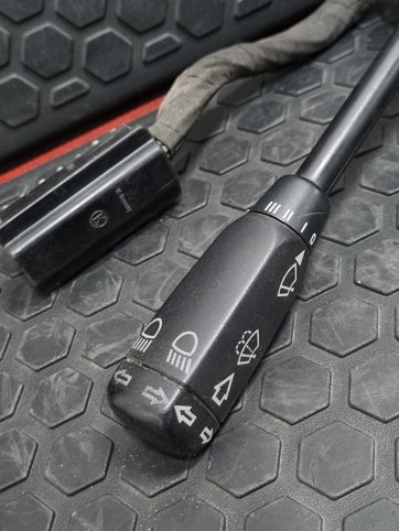 دسته راهنما مرسدس بنز W126