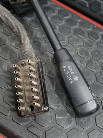 دسته راهنما مرسدس بنز W126