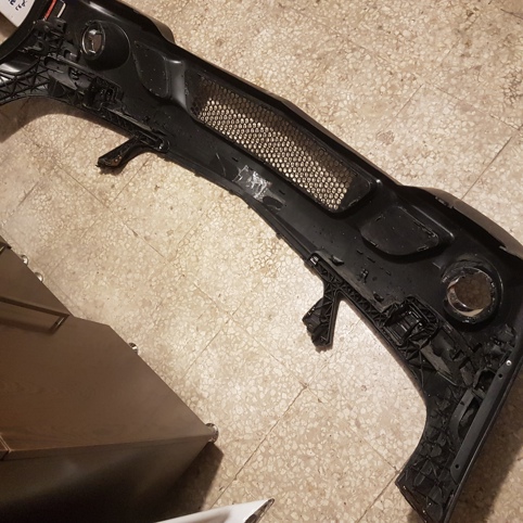 سپر جلو مشکی مرسدس بنز W204 AMG C64 تایوانی