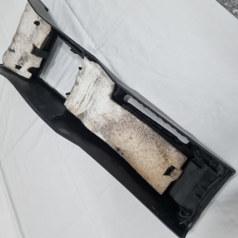 کنسول وسط مشکی مرسدس بنز W201