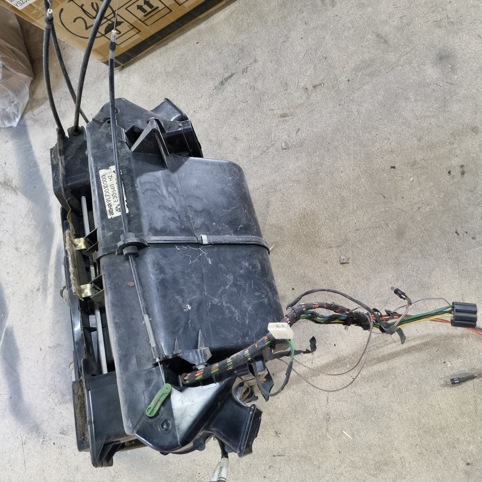 اواپراتور بخاری بی ام و E30 اصلی