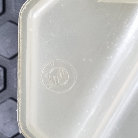 مخزن روغن ترمز بی ام و E30 اصلی