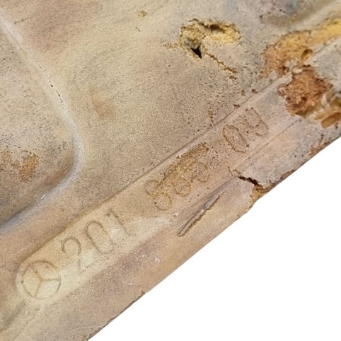 فوم ضربگیر پشت سپر جلو مرسدس بنز W201 اصلی