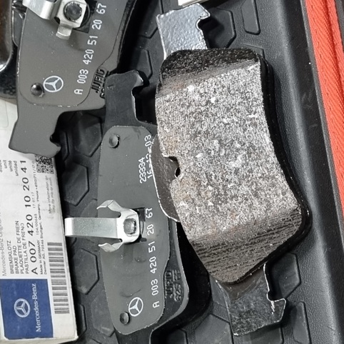 لنت ترمز جلو مرسدس بنز