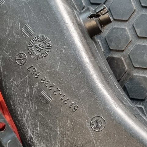 ایرداکت سمت چپ بی ام و E30 اصلی