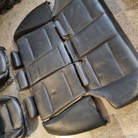 سالن مشکی E46 M