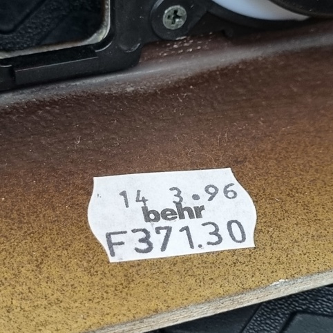 تریم چوب پنل کولر بنز W124