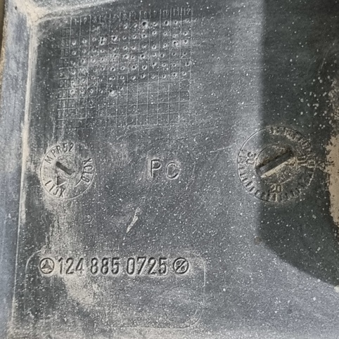 پوسته سپر جلو اصلی بدون کولر W124