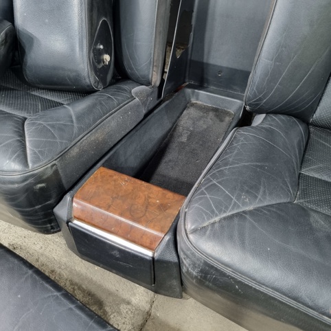صندلی عقب بنز W124 