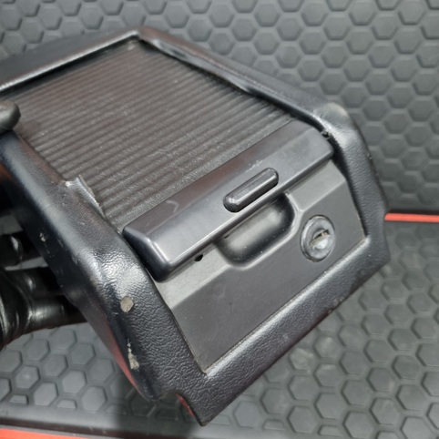 باکس کنسول وسط بنز W124