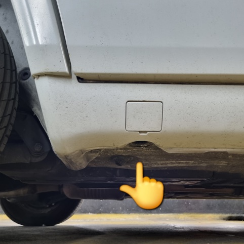 درپوش جاجکی بنز W124