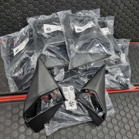 MIRROR RUBBER